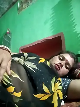 Snapshot of Na_shreya chatting on 10/06/25, 04:19 Na shreya online show from 10/06/25, 04:19