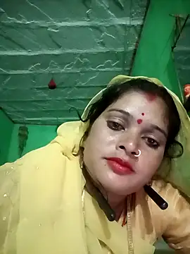 Snapshot of Na_shreya chatting on 10/20/25, 06:30 Na shreya online show from 10/20/25, 06:30