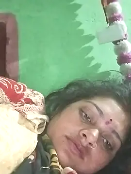 Snapshot of Na_shreya chatting on 12/02/25, 12:00 Na shreya online show from 12/02/25, 12:00