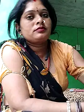 Snapshot of Na_shreya chatting on 10/21/25, 11:31 Na shreya online show from 10/21/25, 11:31