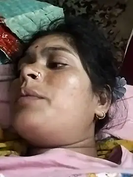 Snapshot of Na_shreya chatting on 11/16/25, 11:52 Na shreya online show from 11/16/25, 11:52