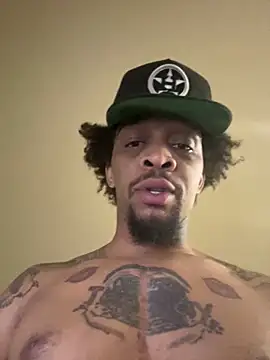 thefreakscomeoutatnight online show from 10/21/25, 05:51