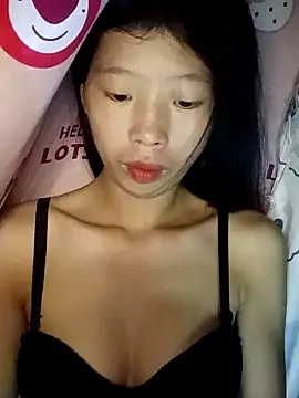 Khanhu xx online show from 10/20/25, 02:17