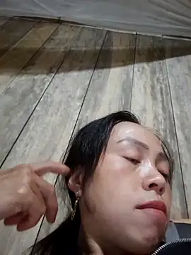 Tuyet xx online show from 10/20/25, 03:30