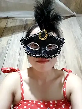 Tuyet xx online show from 09/30/25, 03:34