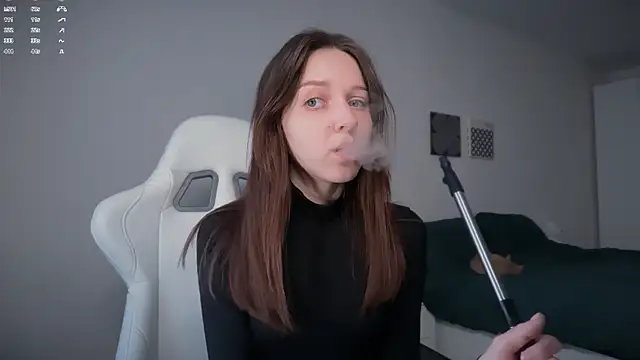 Snapshot of monnymoon chatting on 11/10/25, 06:51 monnymoon online show from 11/10/25, 06:51