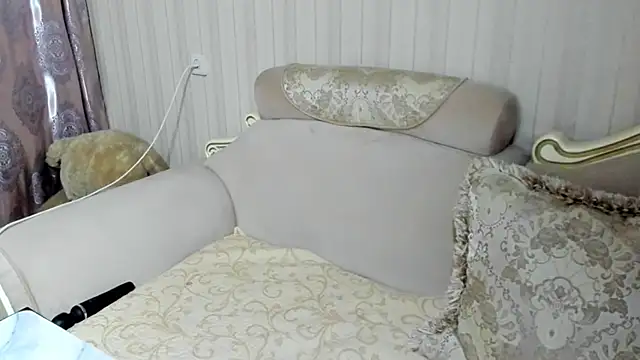 Hotty Bell22 online show from 06/12/26, 05:21