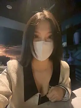 xiaojiu-6 online show from 10/21/25, 05:29