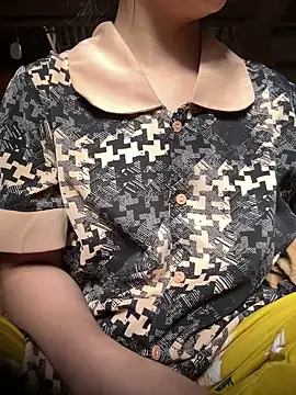 Miubeeeee online show from 11/24/25, 01:27