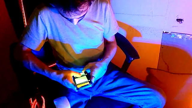 Snapshot of highinhtxx chatting on 02/11/26, 05:35 highinhtxx online show from 02/11/26, 05:35