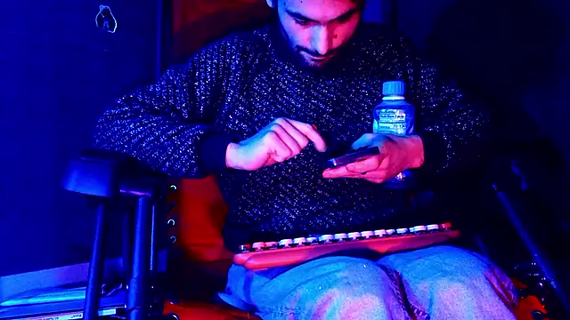 Snapshot of highinhtxx chatting on 01/13/26, 12:09 highinhtxx online show from 01/13/26, 12:09