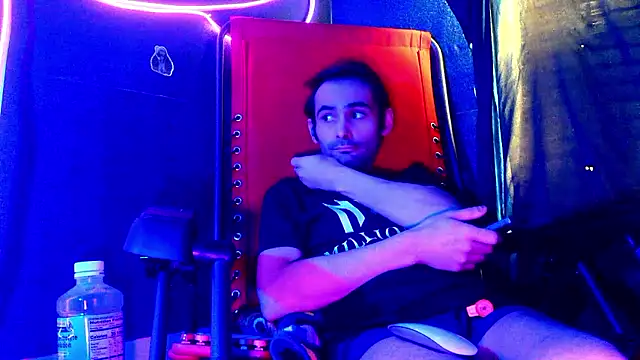 Snapshot of highinhtxx chatting on 01/14/26, 09:18 highinhtxx online show from 01/14/26, 09:18