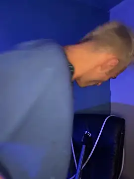 Snapshot of highinhtxx chatting on 02/26/26, 02:55 highinhtxx online show from 02/26/26, 02:55