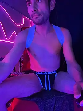 highinhtxx online show from 11/30/25, 10:49