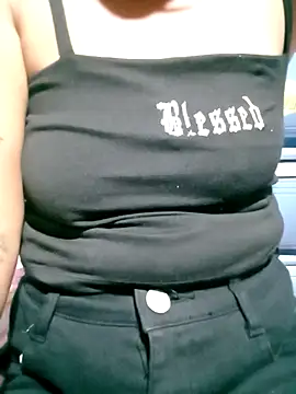 Hotmommax online show from 01/05/26, 06:44