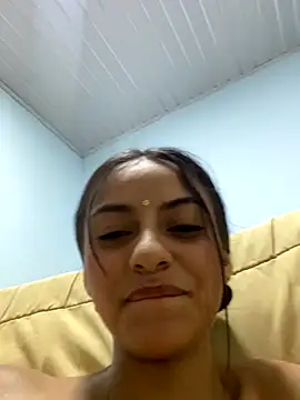 miluwatson online show from 11/20/25, 02:34