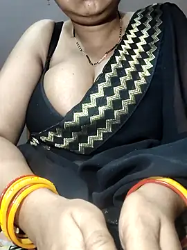 Hot  bhabhi 99 online show from 04/18/26, 03:42
