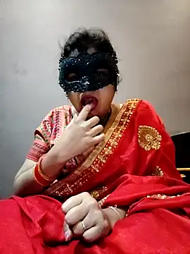 Hot  bhabhi 99 online show from 12/20/25, 04:59