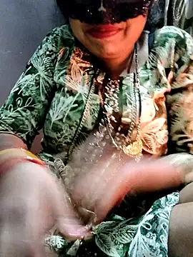 Hot  bhabhi 99 online show from 01/09/26, 04:58