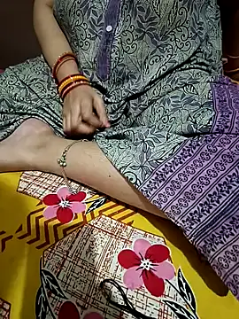 Snapshot of Hot__bhabhi_99 chatting on 09/30/25, 02:23 Hot bhabhi 99 online show from 09/30/25, 02:23