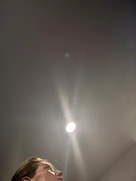 Snapshot of silentasachurchmouse chatting on 10/02/25, 04:49 silentasachurchmouse online show from 10/02/25, 04:49