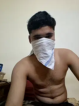 Snapshot of abhi05x chatting on 10/01/25, 07:18 abhi05x online show from 10/01/25, 07:18