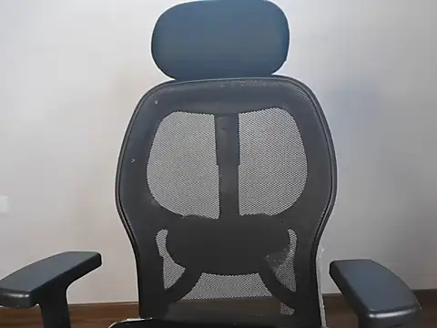 Snapshot of mooonlightbaby chatting on 10/30/25, 09:55 mooonlightbaby online show from 10/30/25, 09:55