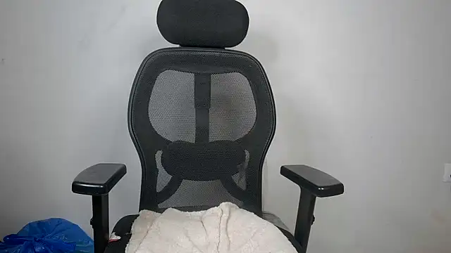 mooonlightbaby online show from 04/04/26, 07:09