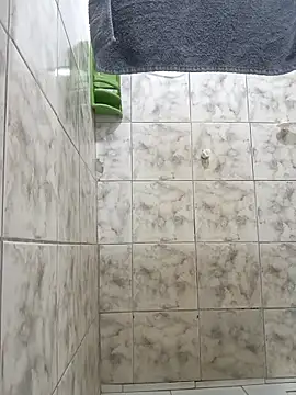 Snapshot of Wolffj6 chatting on 02/13/26, 12:32 Wolffj6 online show from 02/13/26, 12:32