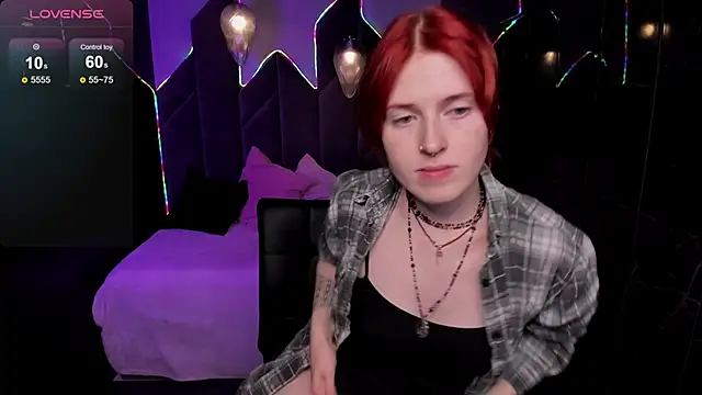 Freirenee online show from 10/19/25, 02:31