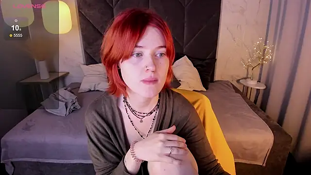 Freirenee online show from 10/15/25, 01:52