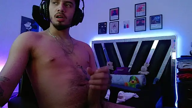 Sebasxxl12 online show from 12/15/25, 10:32