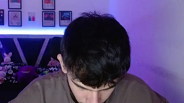 Sebasxxl12 online show from 10/11/25, 01:45