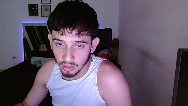 Sebasxxl12 online show from 01/10/26, 07:04