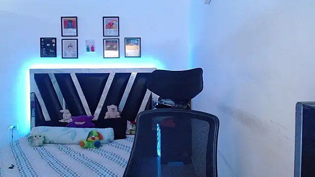 Sebasxxl12 online show from 02/02/26, 01:10