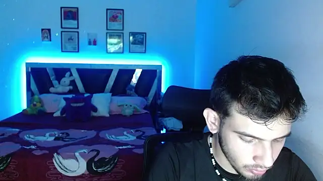 Sebasxxl12 online show from 02/24/26, 08:53