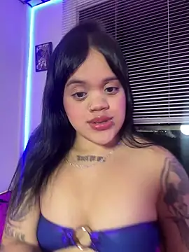 Sussyroxxx online show from 04/24/26, 04:14