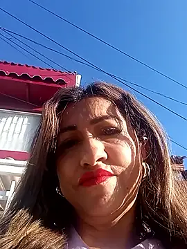 chloe  Jones  online show from 11/08/25, 12:09