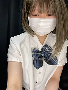 Nyamo-chan online show from 12/22/25, 10:10