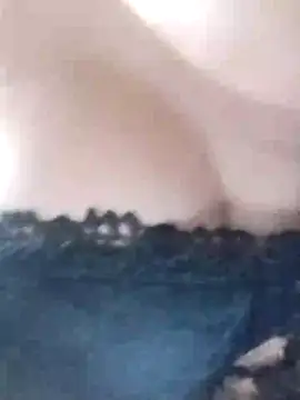 Snapshot of misteriosabb000 chatting on 02/28/26, 11:04 misteriosabb000 online show from 02/28/26, 11:04