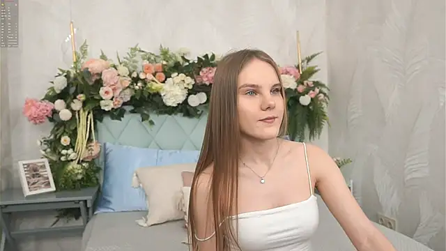 Lili Lohan online show from 03/15/26, 05:03