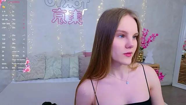 Lili Lohan online show from 04/10/26, 05:03