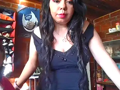 KarlaSexyHot- online show from 10/15/25, 09:23