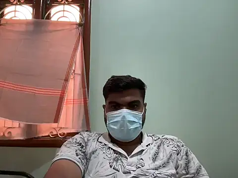 Romeo Sam2 online show from 09/28/25, 04:08