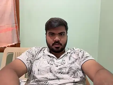 Romeo Sam2 online show from 11/06/25, 04:49