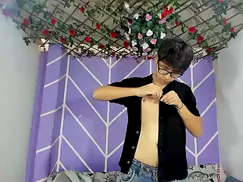 nexusboyhot online show from 12/21/25, 02:52