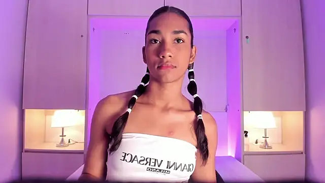 AnahiCollins online show from 03/08/26, 12:08