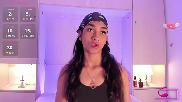 AnahiCollins online show from 11/03/25, 11:36