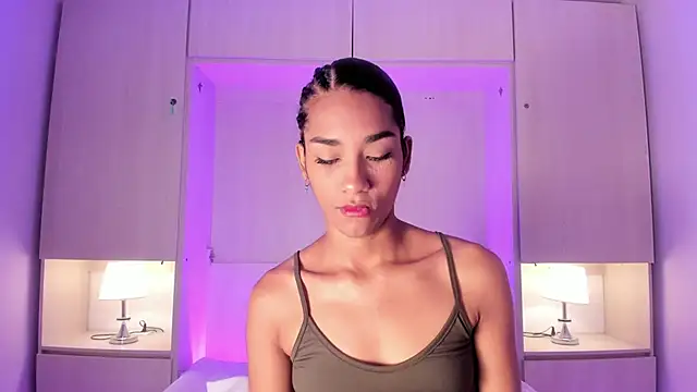 AnahiCollins online show from 05/16/26, 11:42