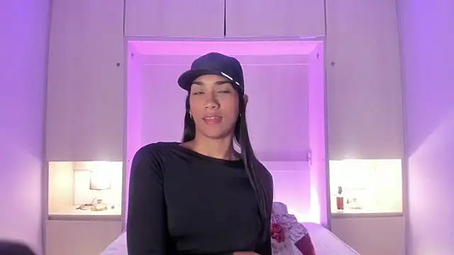 AnahiCollins online show from 02/01/26, 11:41